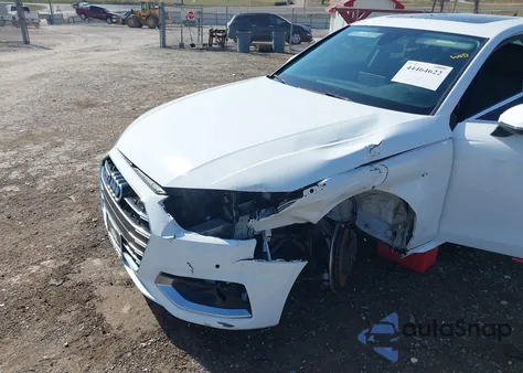 2021 Audi A4 Premium 40 Tfsi Quattro S Tronic z USA, uszkodzony, nr VIN WAUABAF48MA043836